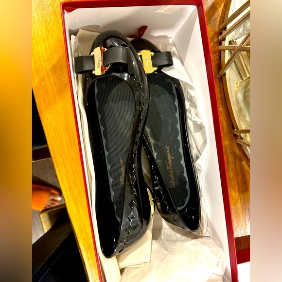 Salvatore Ferrogamo, shoes brand new - Picture 1 of 4